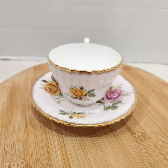 Vintage Paragon Cup Saucer Yellow Rose on White Fine Bone China Gold Rim Edge - Picture 3 of 8